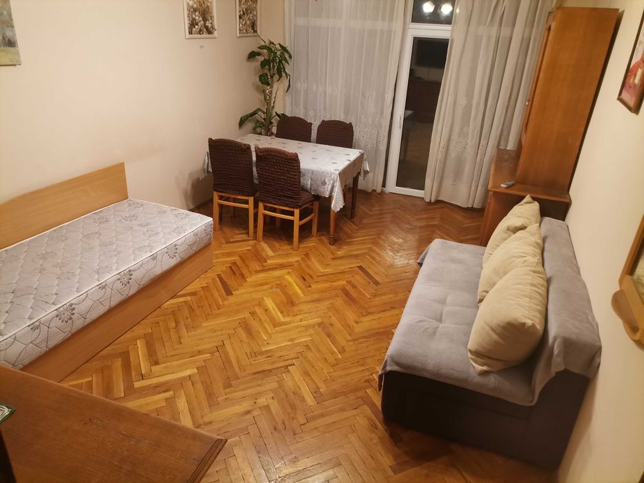 Дава се под наем Тристаен апартамент в Варна, Чайка - 65 кв.м за 398.82 € - Снимка #2