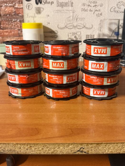 Role de legat Sârmă Max