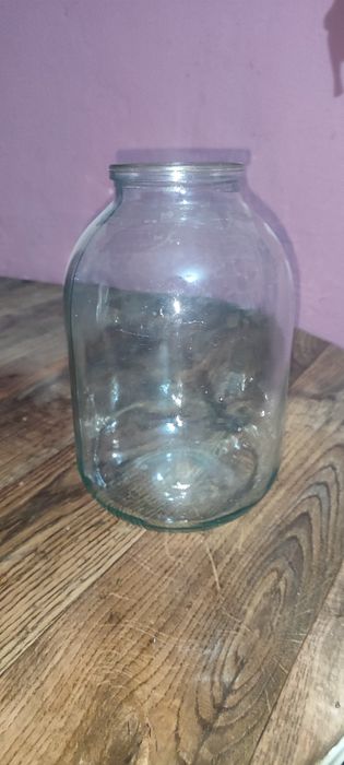 Продам банки     .