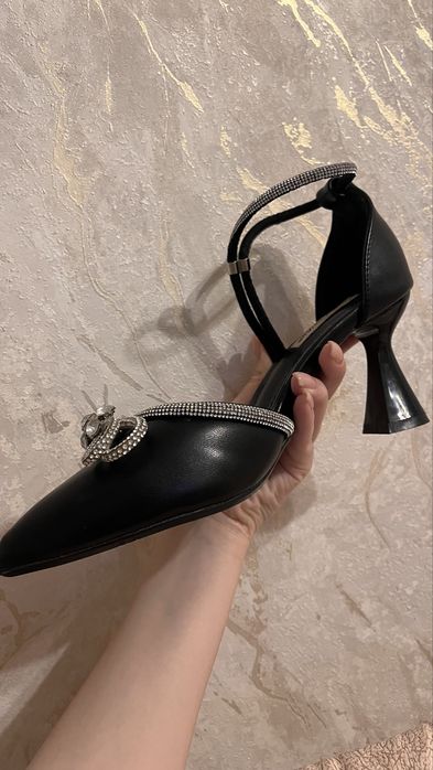 Каблуки 37 размер