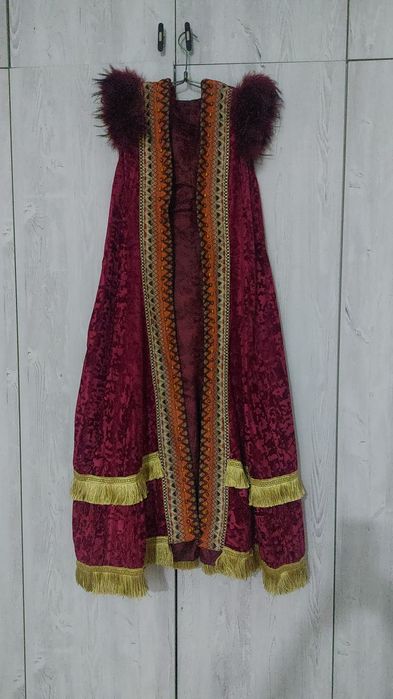 Шапан белдігімен