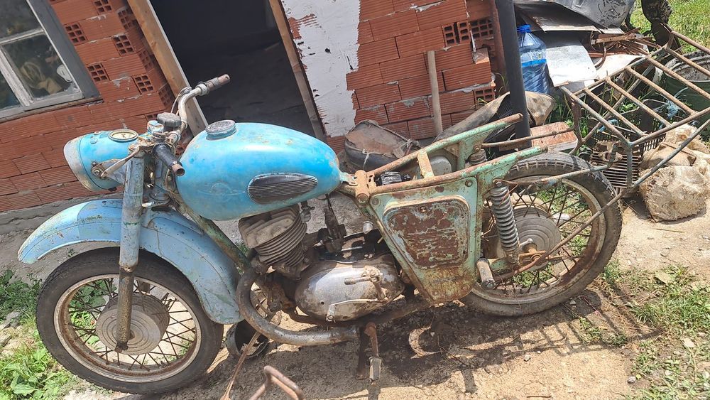 Иже 1960 година  всичко налично