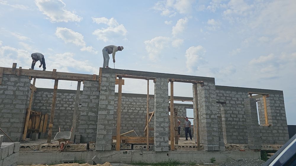 Quruvchi ustalar xizmati услуга строительства.