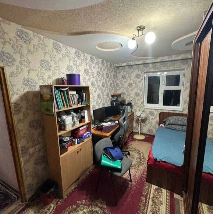 Продам 2 комнатная квартира Юнусабад 4 квартал