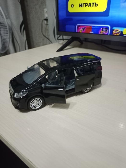 Машины железные продам