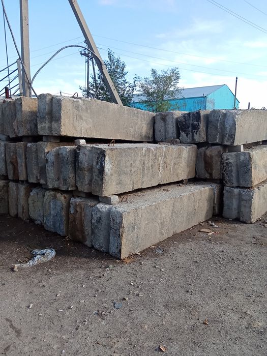 Продам фундаментные блоки ФБС