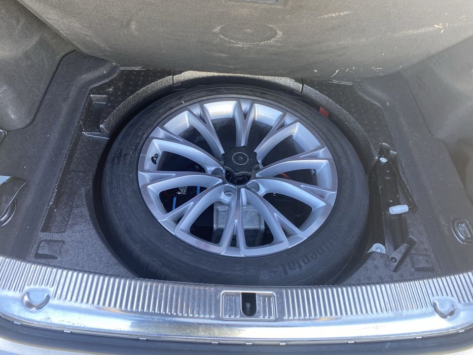 Audi A8 d4 4.0tfsi matrix на ЧАСТИ Ауди