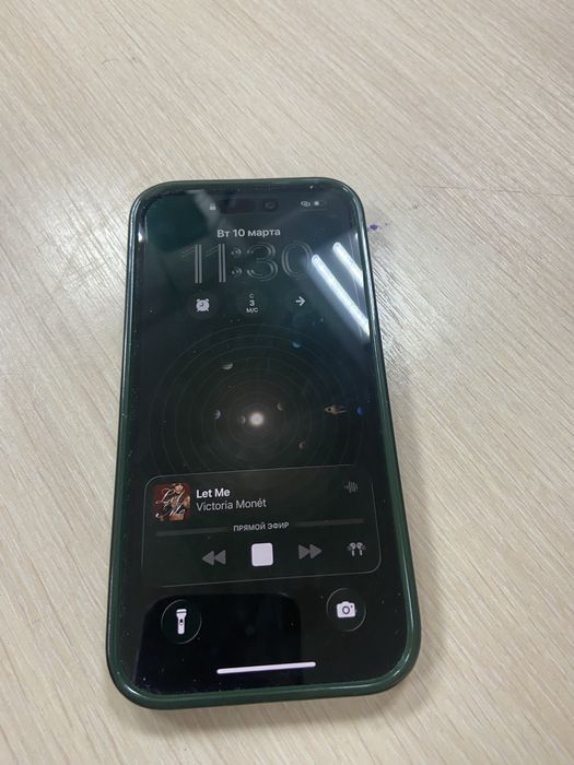 Продам iPhone 14 Pro.