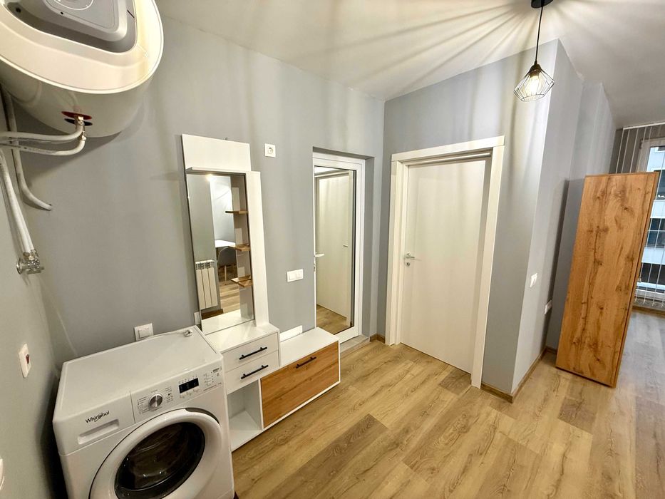 Двустаен апартамент под наем в ж.к. Дружба 2