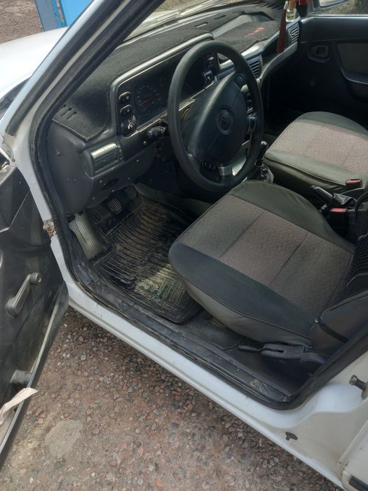 Нексия 1 запчастка йили 2003 сотилади