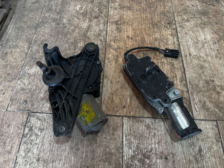 Продам сполер BMW  X 5 E 70