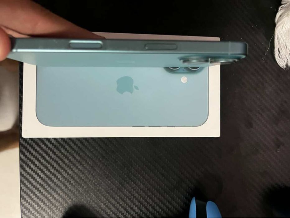 iPhone 16 – 128 GB – 95% Battery Health – Cutie Originală