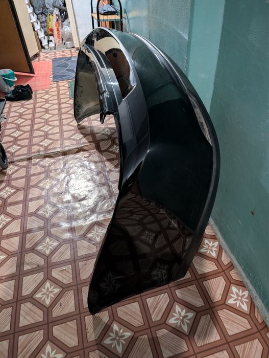 Продам бампер б/у