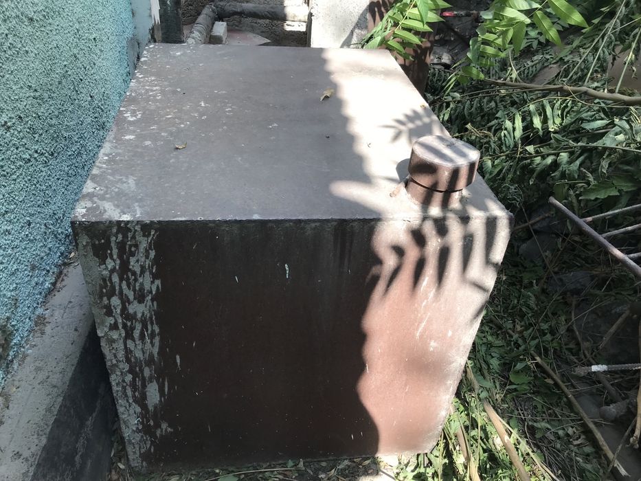 Продается емкость в хорошем состоянии