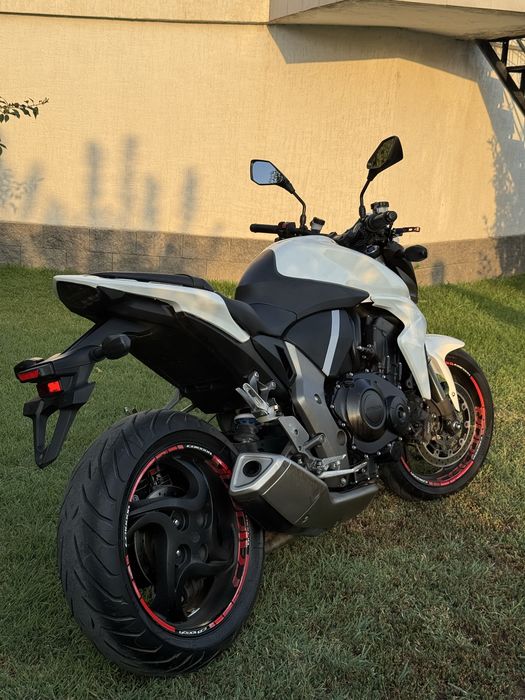 В продаже мотоцикл Honda CB1000R