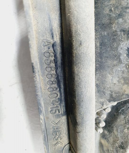 Grila radiator A6388880415 Mercedes-Benz Vito W638  [din 1996 pana  2003] seria