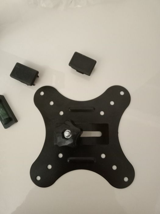 Кронштейн для телевизора