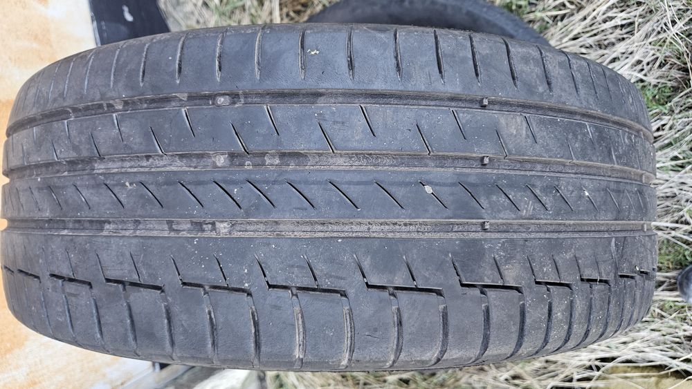 2бр гуми 225 55 18 континентал continental