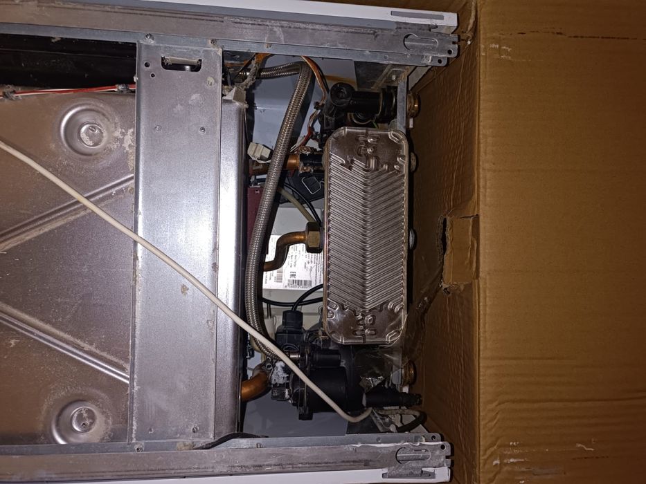 срочно продам котел protherm lynx