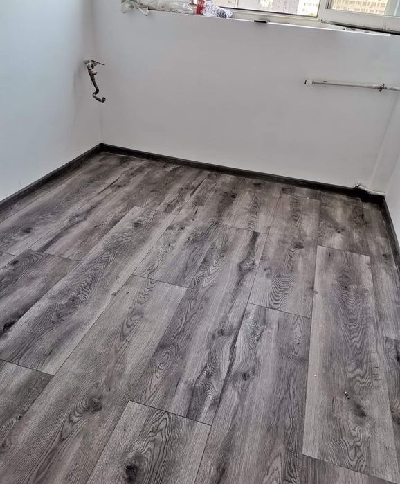 Parchet execut lucrări