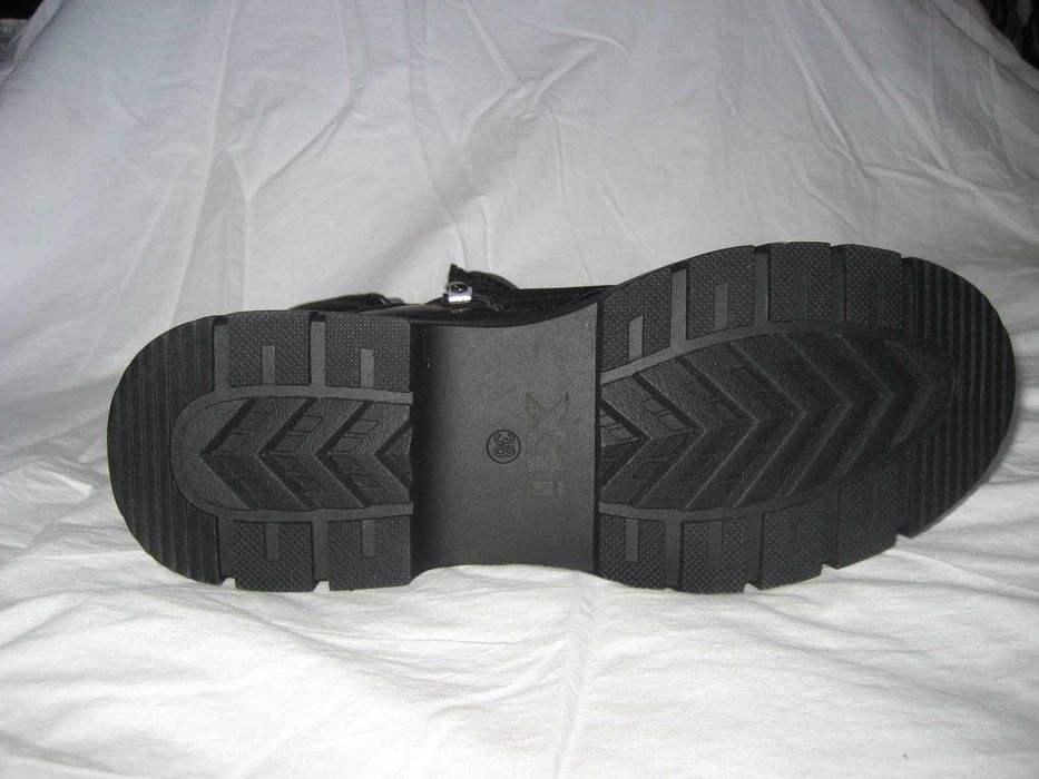 Зимни Нови обувки, Xti, The Urban Brand, 38 номер