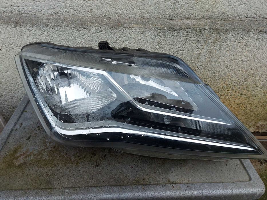 Vand far dreapta original Seat Toledo 2013-2019