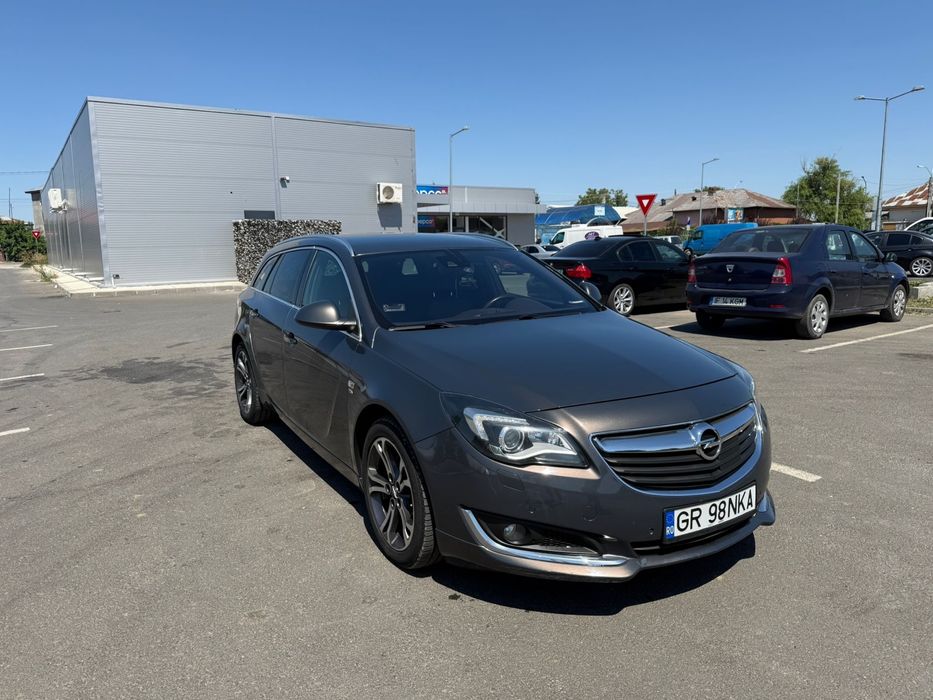Opel Insignia Sports Tourer 2.0 BiTurbo 4x4 Automat 2014 Full Option 250.000 km