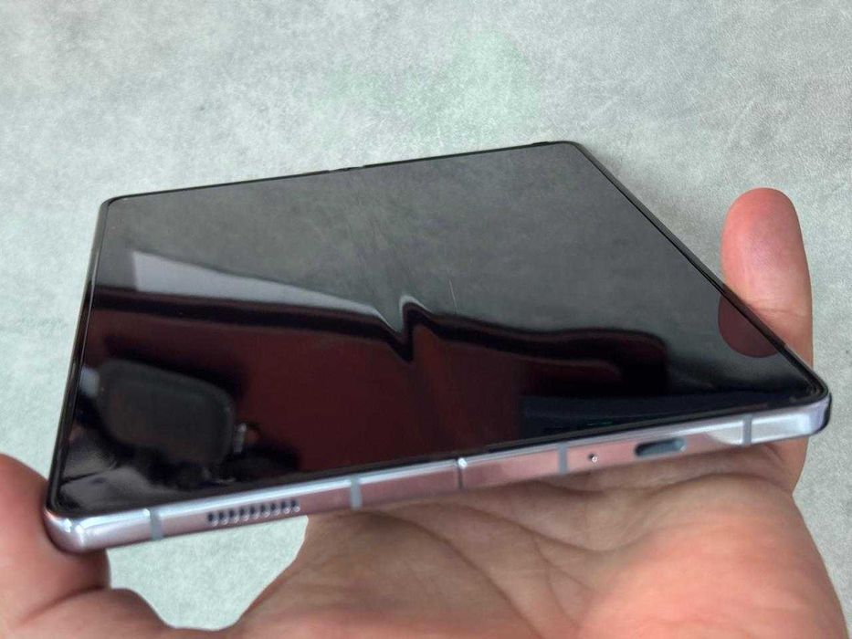 Samsung Galaxy Fold 5