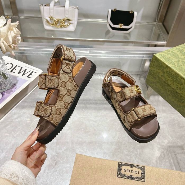 Луксозни дамски сандали - Gucci 38 и 39 номер