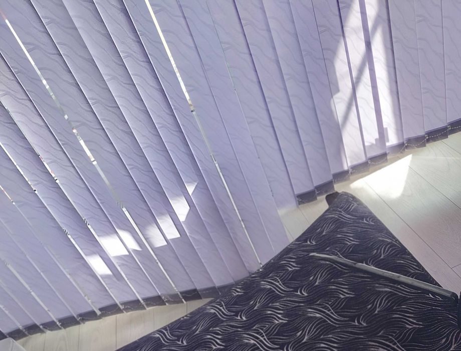 Вертикални щори в отлично състояние