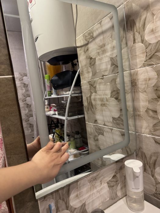 Продам зеркало 50*70