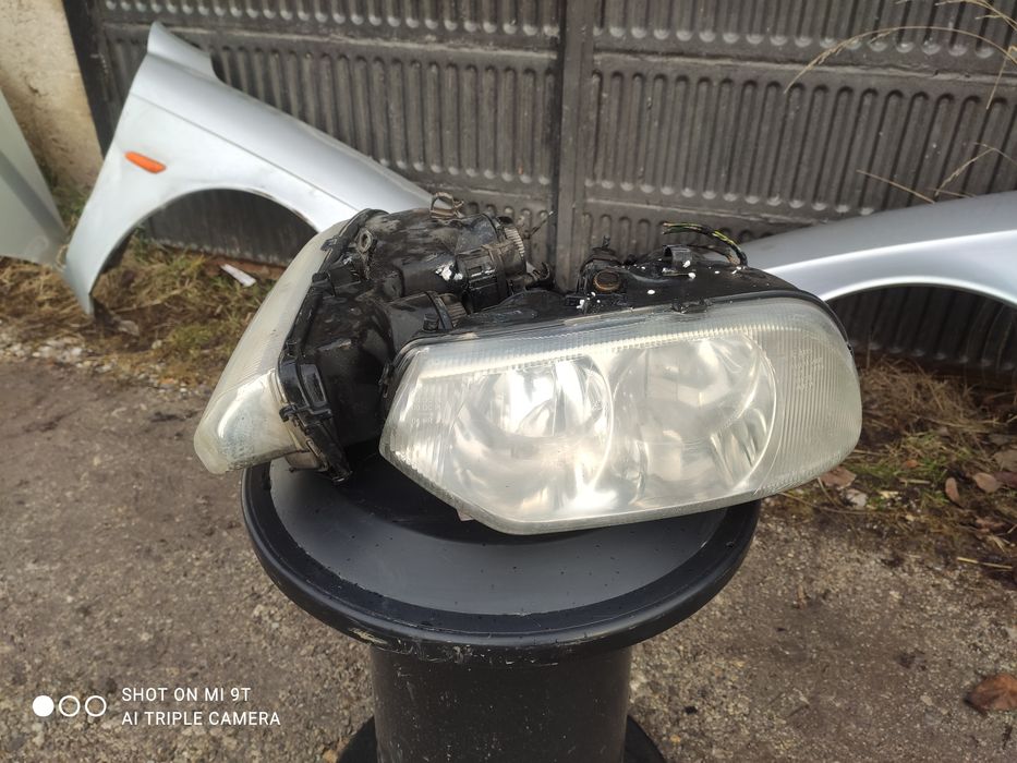 Фарове фар ляв и десен от alfa romeo 156 , алфа Ромео 156