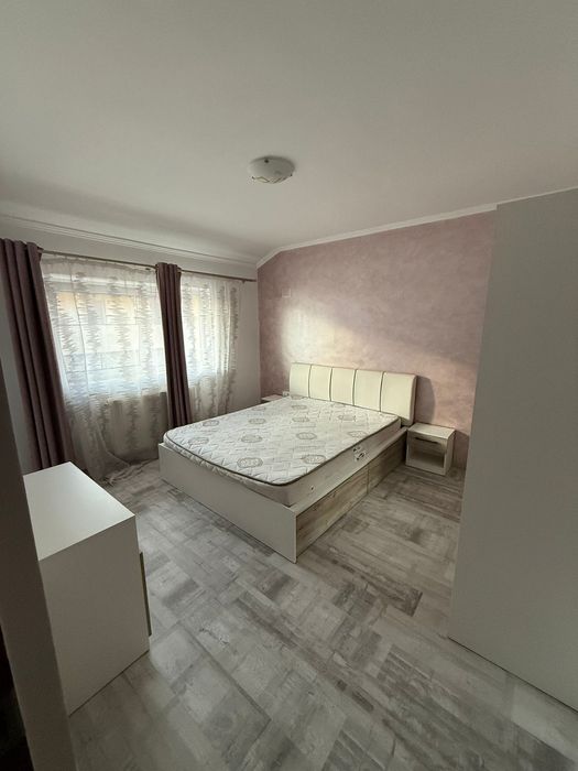 Apartament cu 2 camere decomandate si parcare