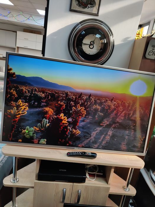 Tv LG model 43uh664-v smart