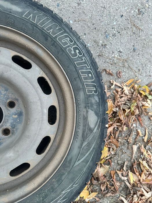 Шины зимние.