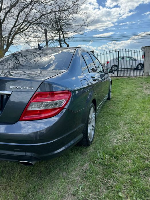 Mercedes C-Class C230 W204