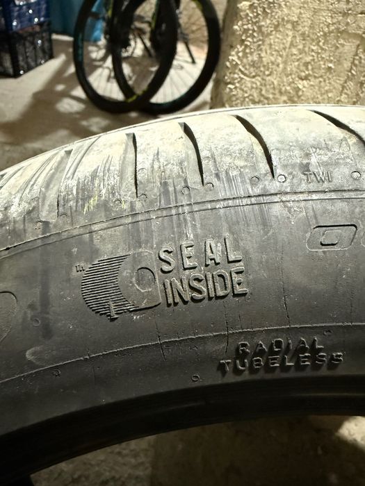 Лятни гуми Pirelli 255/45-19