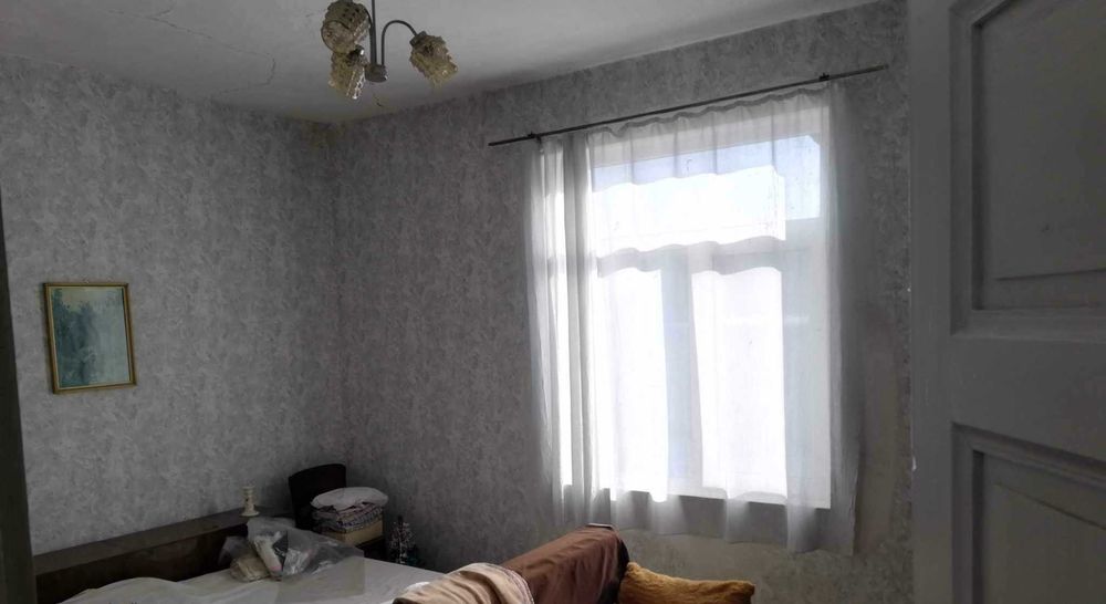 Продава се Етаж от къща в Свиленград - 70 кв.м за 1072 €/кв.м - Снимка #6