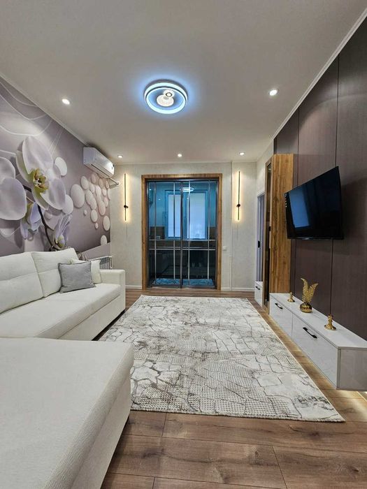 Ц -5 метро МИНОР 2/3/4  60м2 ( Евро+Мебель+Техника)