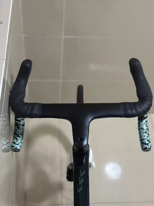 Canyon Aeroad CFR TOKYO Limited