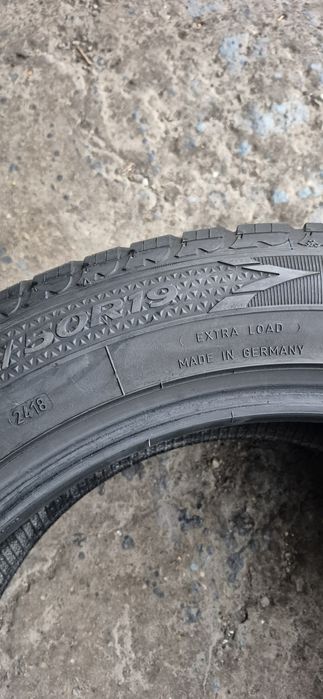 4 anvelope iarna runflat Goodyear,255/50/19.Pretul este pe bucata