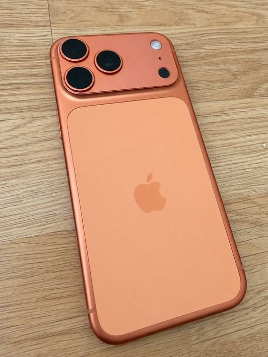 iPhone 17 Pro Max 256 GB Cosmic Orange EAC