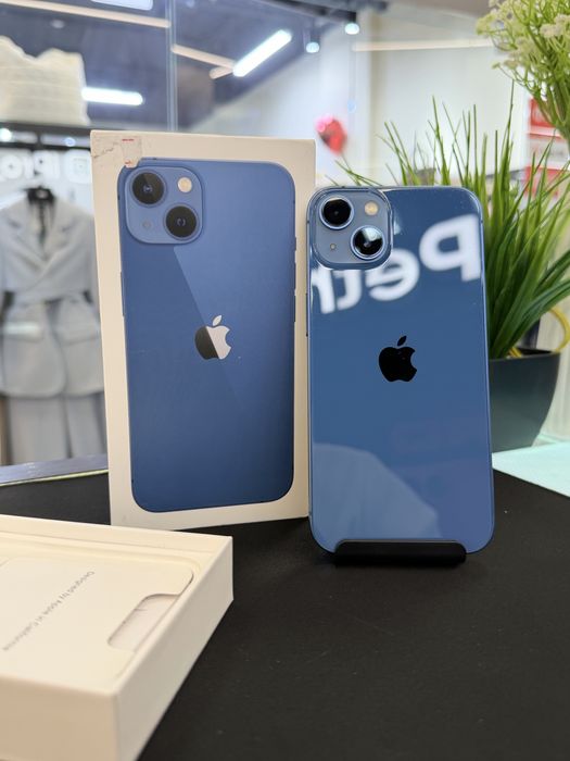 Продам iPhone 13 138GB Blue