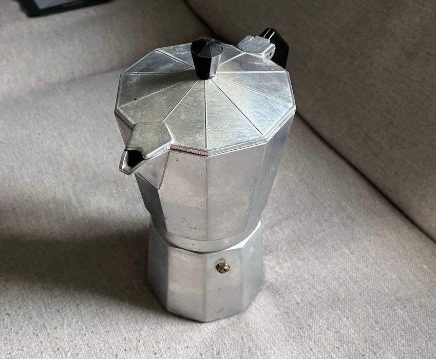 Cafetiera aluminiu 6 cesti 300ml pentru plita prin infuzie