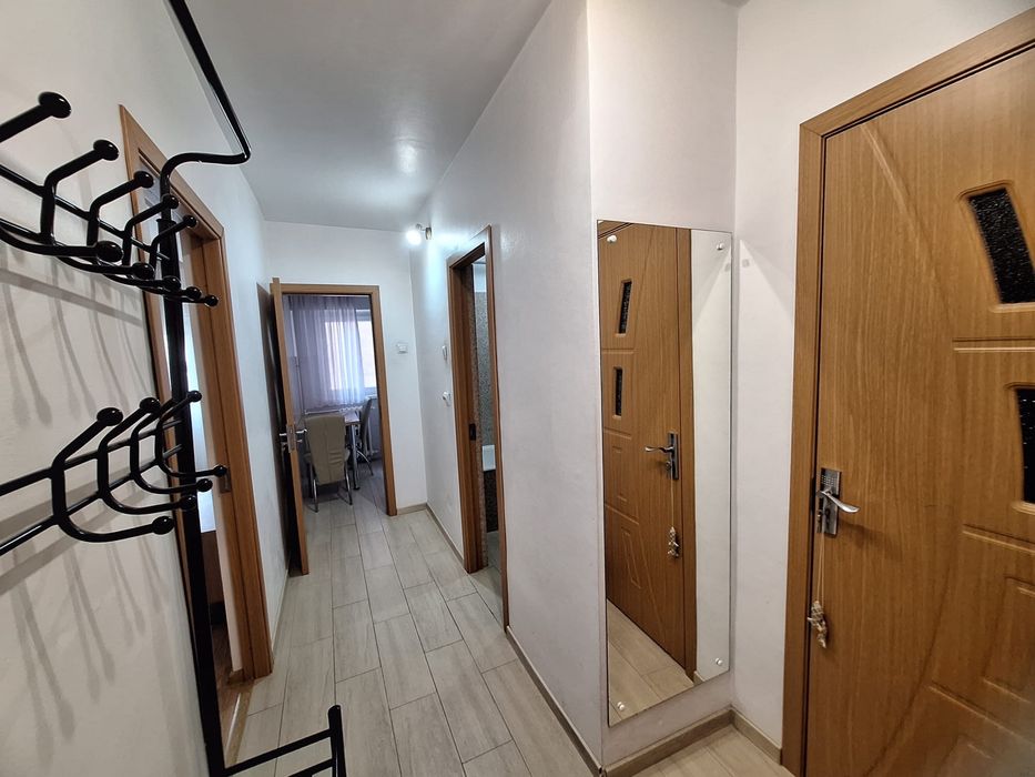 Inchiriez garsoniera