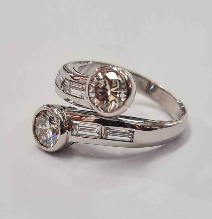 Inel din aur alb 18K cu diamante naturale, 1.89 ct.,IAU253