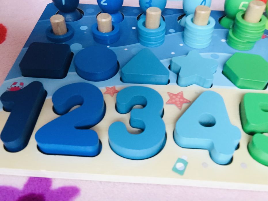 Образователна дървена игра