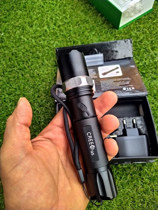 Lanterna SWAT - LED Q5 CREE - Waterproof Si Shockproof