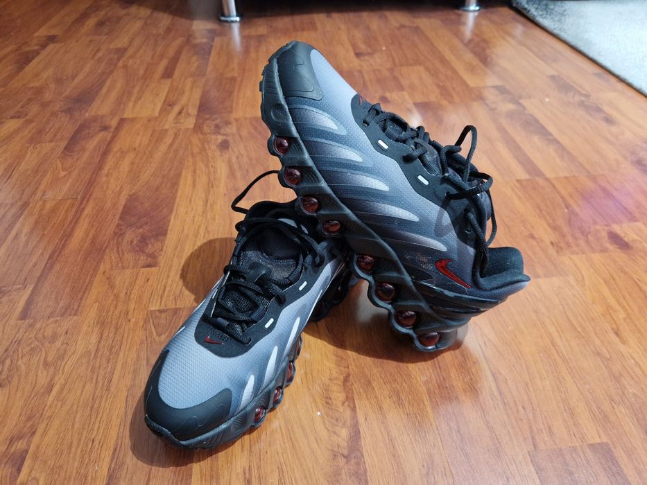 Adidas Nike Air Max DN 8