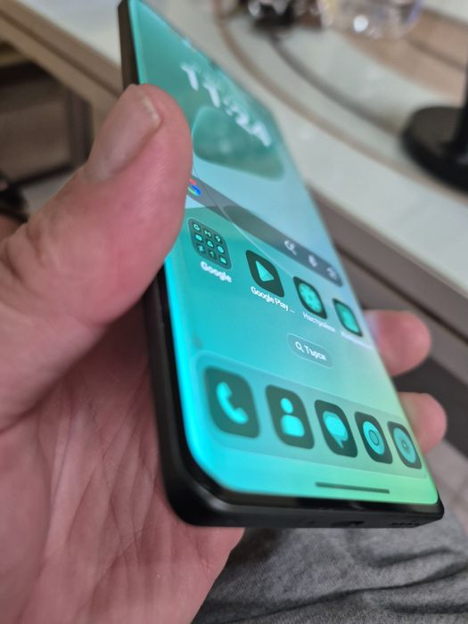 Realme GT 6! 300 евро.